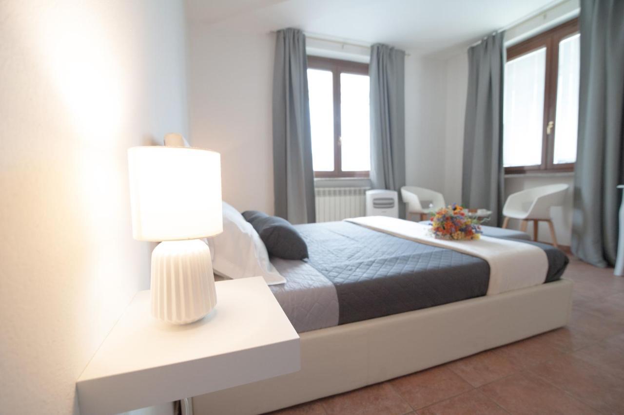 B&B Ca Del Sole 세라발레스크리비아 외부 사진